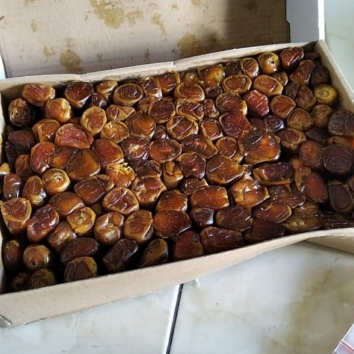 

Kurma - Kurma Sukari 3Kg Basah Fresh Enak (Ruthob)