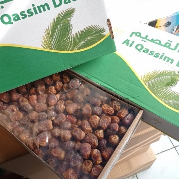 

Kurma - Kurma Sukari 3Kg Kurma Sukkari Alqosim Sukari Madinah Sukari Premium