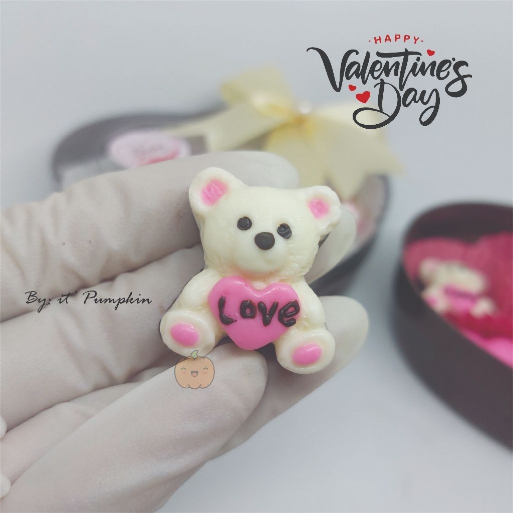 

CTO COKLAT LOVE DENGAN BENTUK LUCU ISI 7 EDISI VALENTINE/ COKLAT KARAKTER/ KADO HADIAH PENGERJAAN