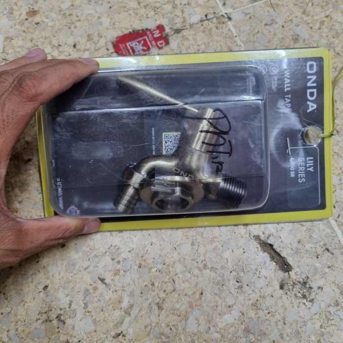 Kran Taman Onda Gold Klasik Kuningan