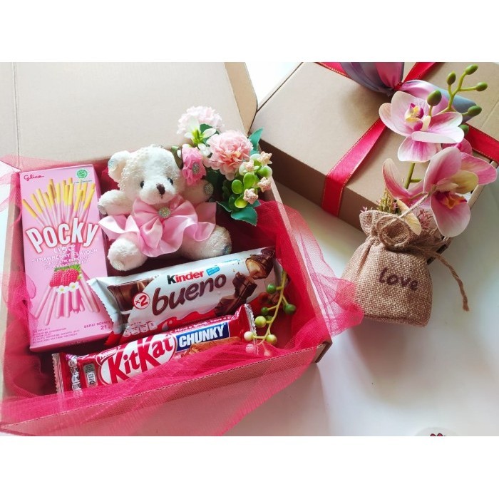 

Love Hampers Valentine Hampers Kado Kasih Sayang - My Love