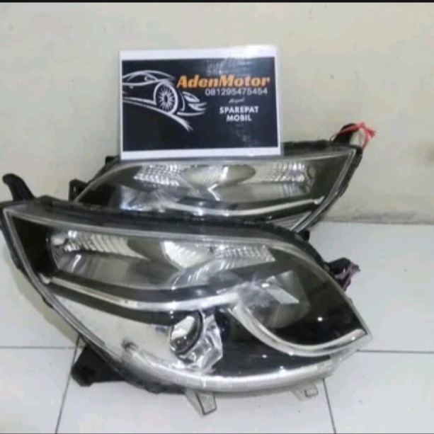 HEADLAMP LAMPU DEPAN MOBIL RUSH LED 2015 2016 ORIGINAL KIRI DAN KANAN