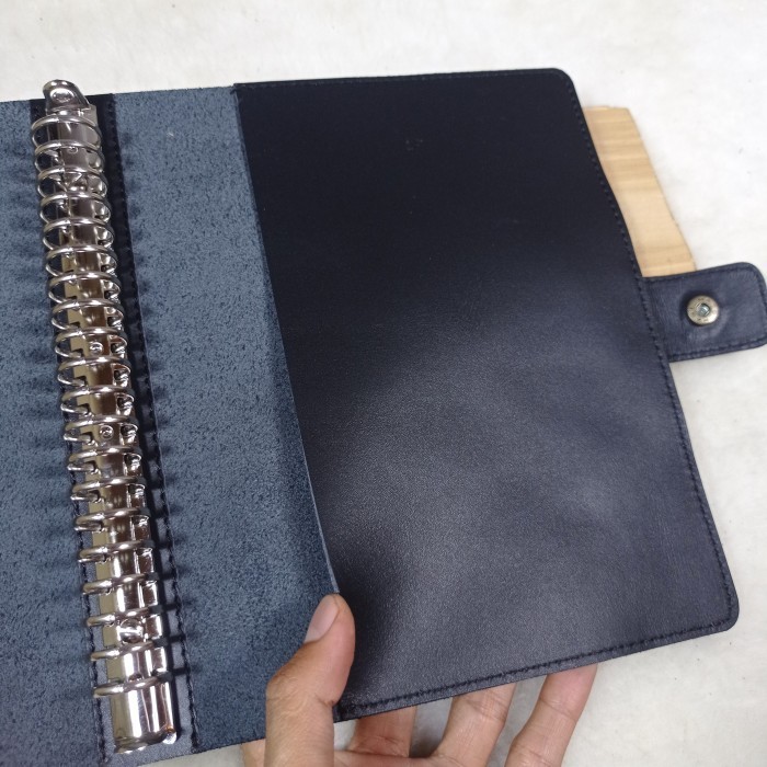 

BARANG TERLARIS Cover Binder Agenda Kerja Kulit Sapi Asli Free Grafir