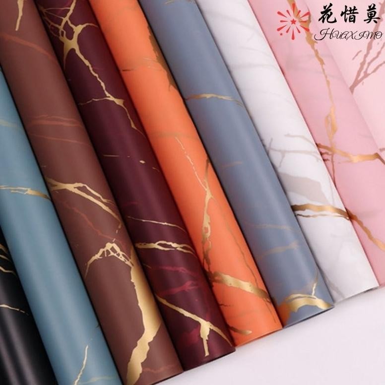 

Koleksi eksklusif untuk penampilan yang istimewa." 1 pak [ 20 lembar ] cellophane/ kertas bucket bunga motif marble ||