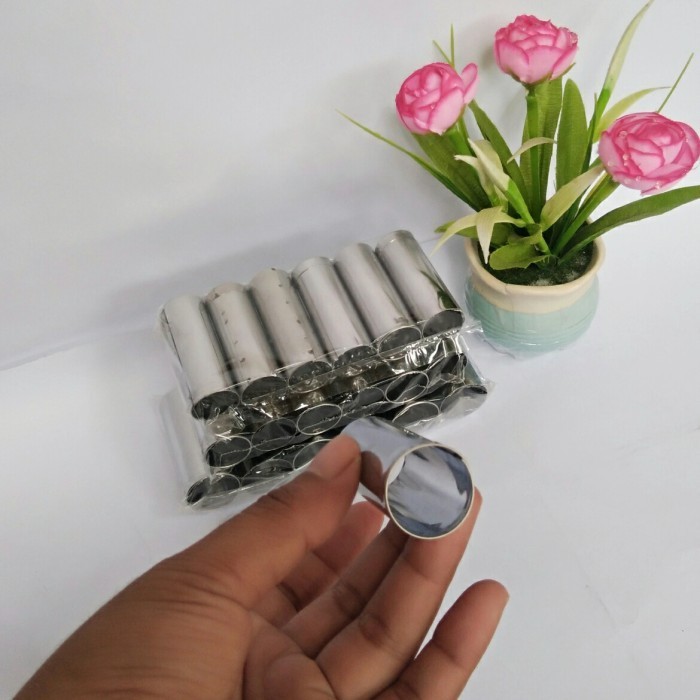 

1 Pcs Pemlong Kue Donat Ukuran 2,5 Cm Bahan Stainless