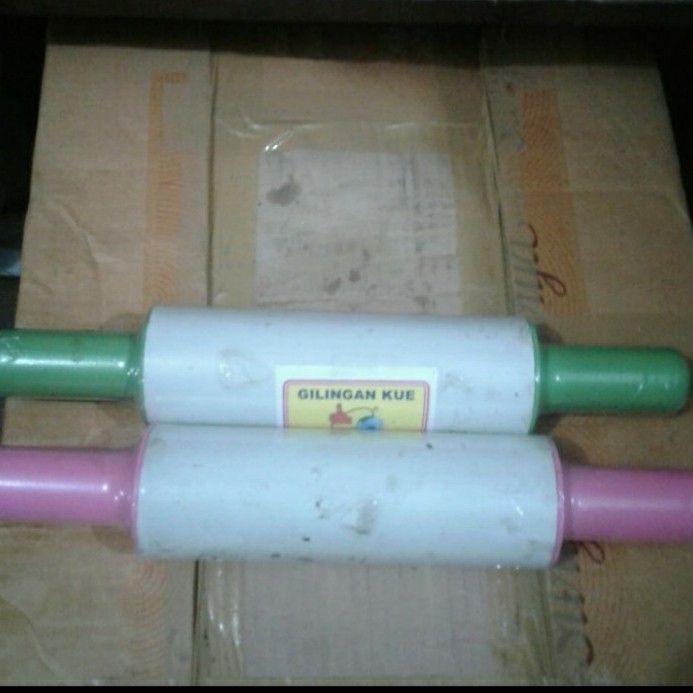 

Rolan Gilingan Adonan Kue Bahan Plastik