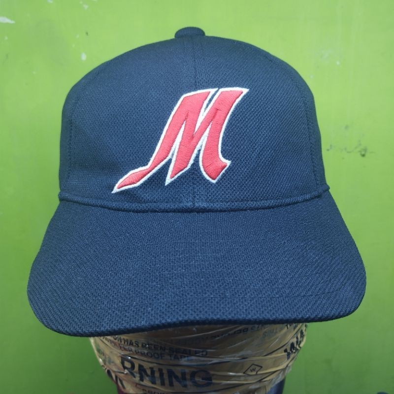 topi mizuno built up