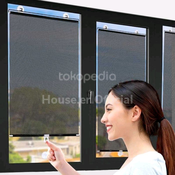 Tirai Roller Blind Sun Screen Curtain Multifungsi Gorden Jendela Mobil