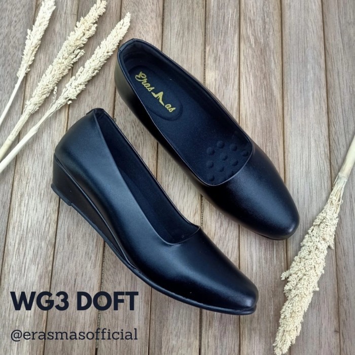 Sepatu Pantofel Wanita / Erasmas Wg3 Heels 3 Cm / Kulit Sintetis Hitam