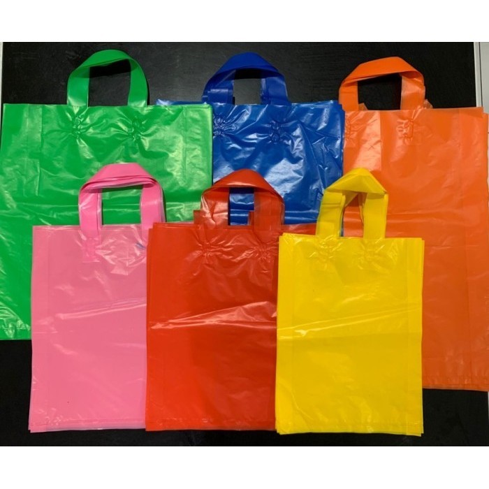 

populer] Tas plastik warna uk 30x30, 30x39,dan35 /Tas mall shopping bag Plastik