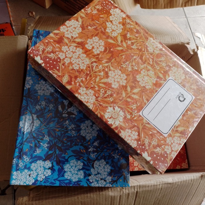 

Segera Miliki Buku Tulis Garis Folio Hadcaver Isi 200 Lembar Hot Sale