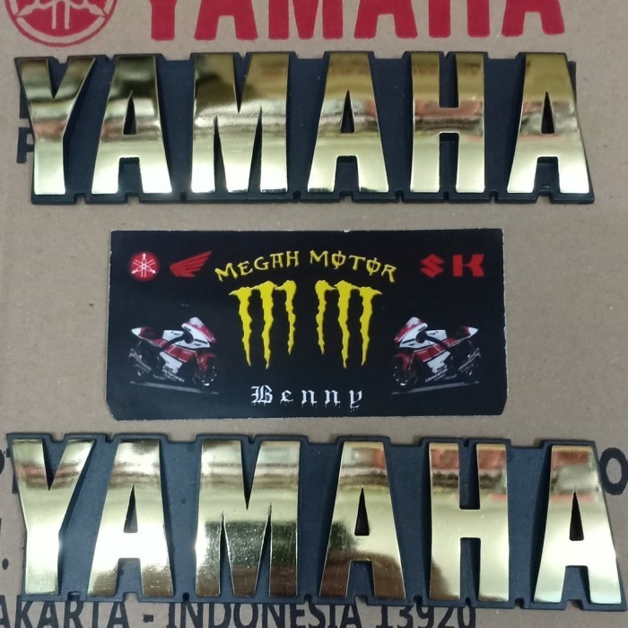 emblem tangki RX-KING tulisan YAMAHA