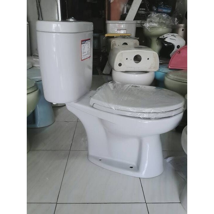 CLOSET DUDUK MEREK TOTO CW 420 J WARNA MENHETAN ABU