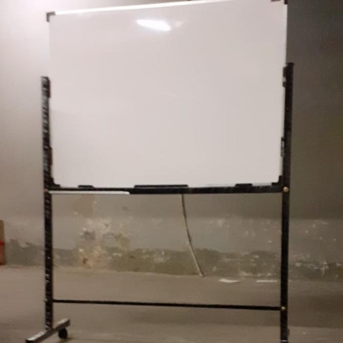 

Papan Tulis Standing 80 120 Cm