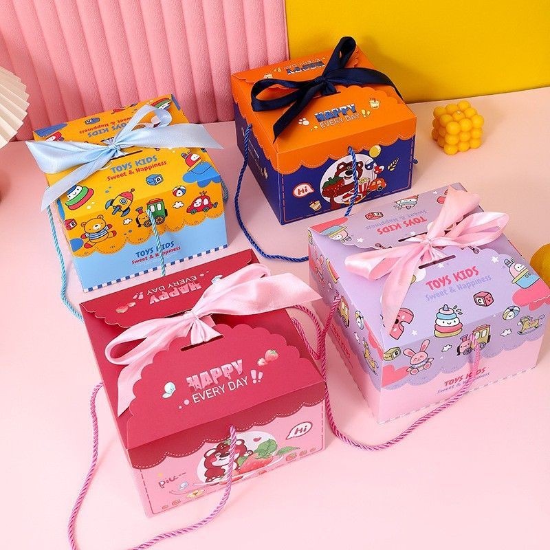 

Goodie Bag Ulang Tahun | Kotak Kado Ulang Tahun | Tas Ulang Tahun Anak Unicorn Paper 20x20x13cm