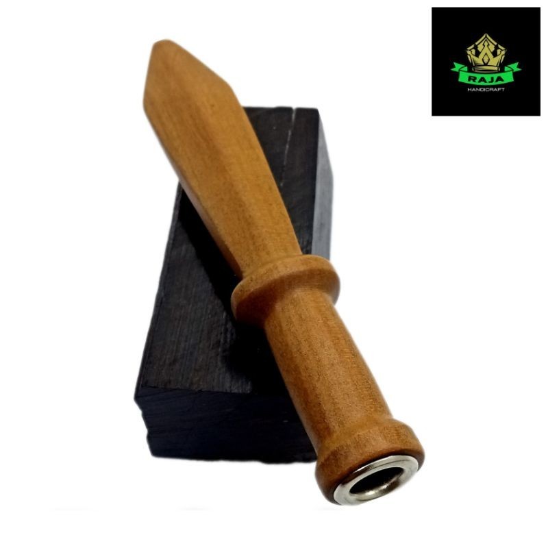 once pipa kayu dewandaru motif pedang r24