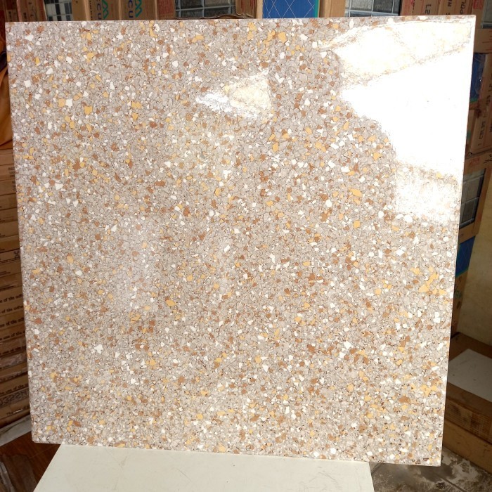KERAMIK 50X50 TERASO COKLAT / TERASO CREAM GLOSSY