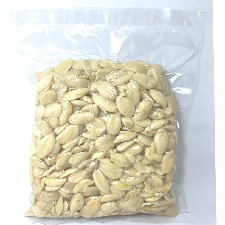 

1000gr Kacang Kenari Mentah/ Raw