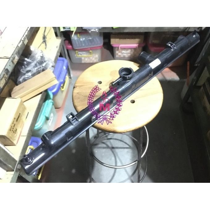 Cover Top / Upper Tank / Tutup Atas Kepala Radiator Nissan Serena C24