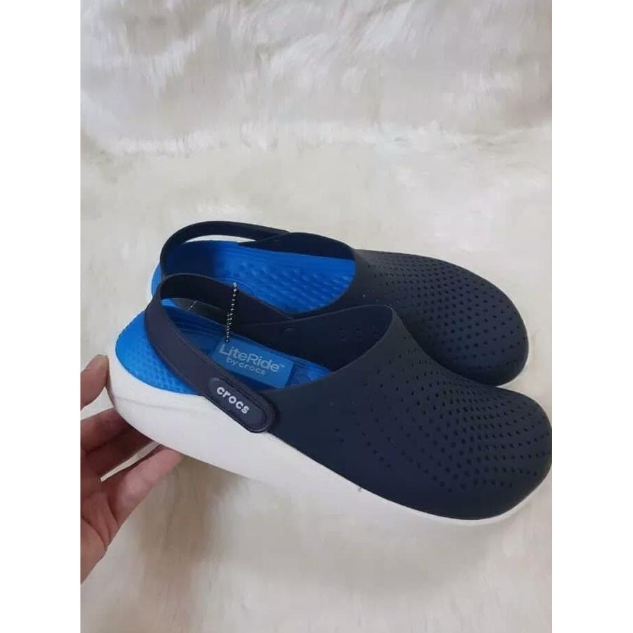 SANDAL CROCS / CROC LITERIDE GRAPHIC CLOG TERBARU