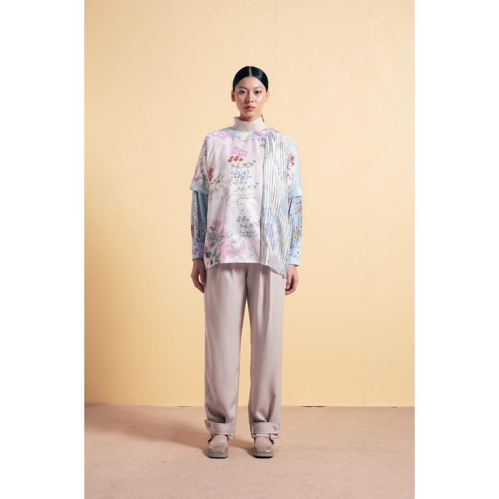 Ikyk X Ria Miranda Lilas Side Pleats Top - Multicolors