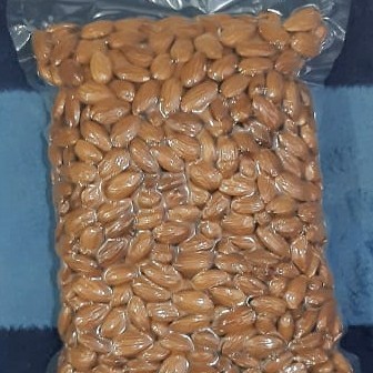 

kacang almond mentah,raw almond blue diamond 1kg