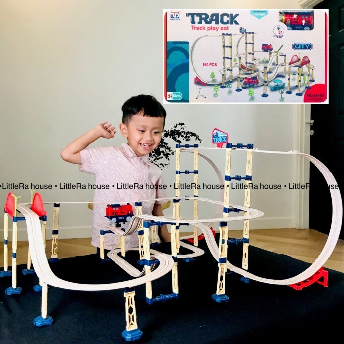 MAINAN KERETA API TRACK BESAR DENGAN LINTASAN NAIK TURUN & JEMBATAN