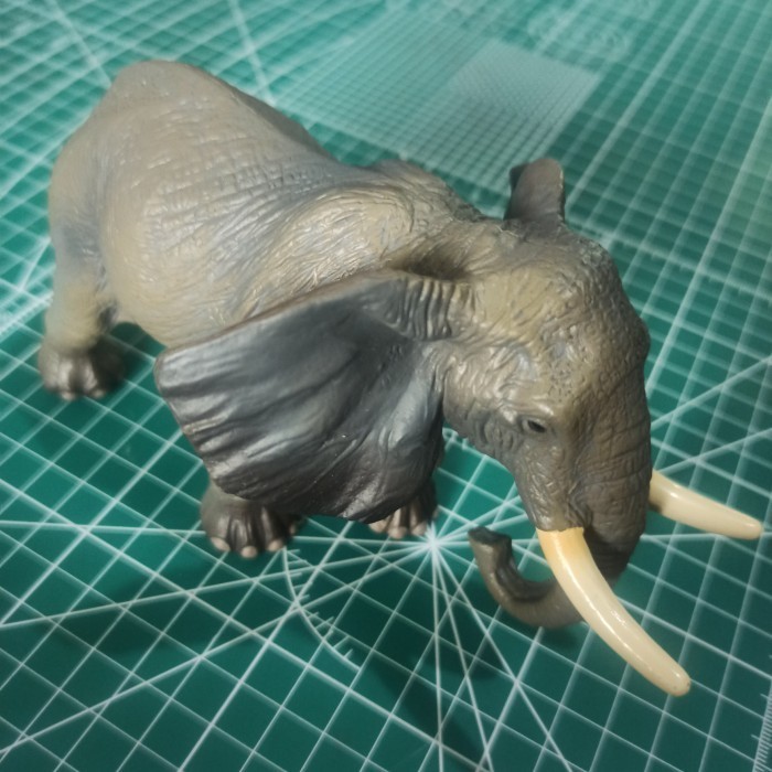 

MINIATUR HEWAN GAJAH ELEPHANT FIGURE 16 CM