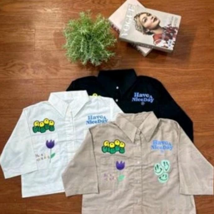 Kemeja Crop Wanita Linen Atasan Cewek Korea Lucu Good Vibes