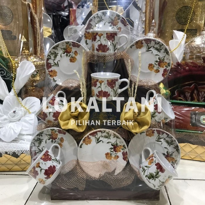 

Parcel Lebaran Tea Set Premium