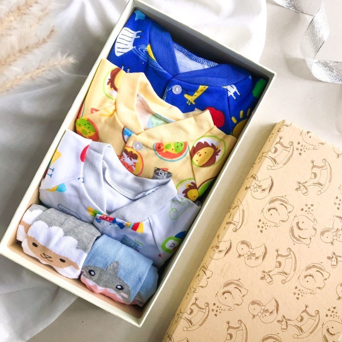 

Hampers V / Kado Lahiran Bayi / Kado Bayi