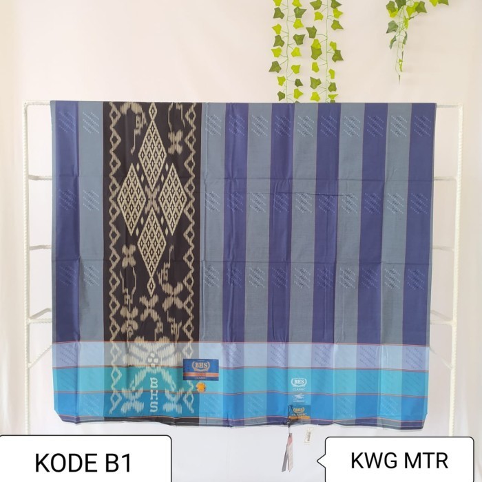 Sarung Bhs Classic Kawung Dobby Mutiara - 1