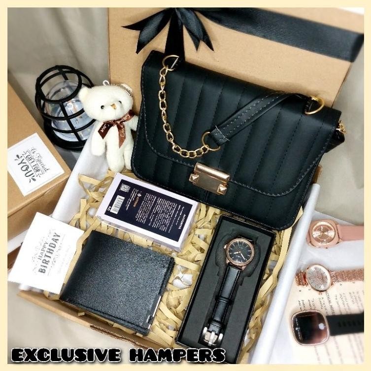 

Hampers Gift Box Cewek / Wanita Exclusive Untuk Kado / Hadiah Isi Jam Tangan || Tas || Dompet | Parfum Dll Bisa Request Ucapan Ulang Tahun + Wisuda Pernikahan Aesthetic Murah Premium Muslimah Hijab Dewasa Terlaris