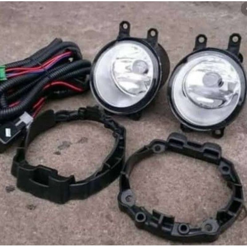 Foglamp Lampu Kabut Fog Lamp Mobil AVANZA XENIA VVTI 2008 2009 2010 2011 Kaca 2 pcs Komplit