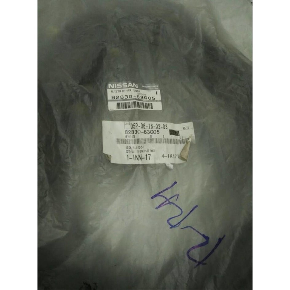 Karet Pintu Weather Strip Nissan Terrano Original Genuine Part - Depan Kiri