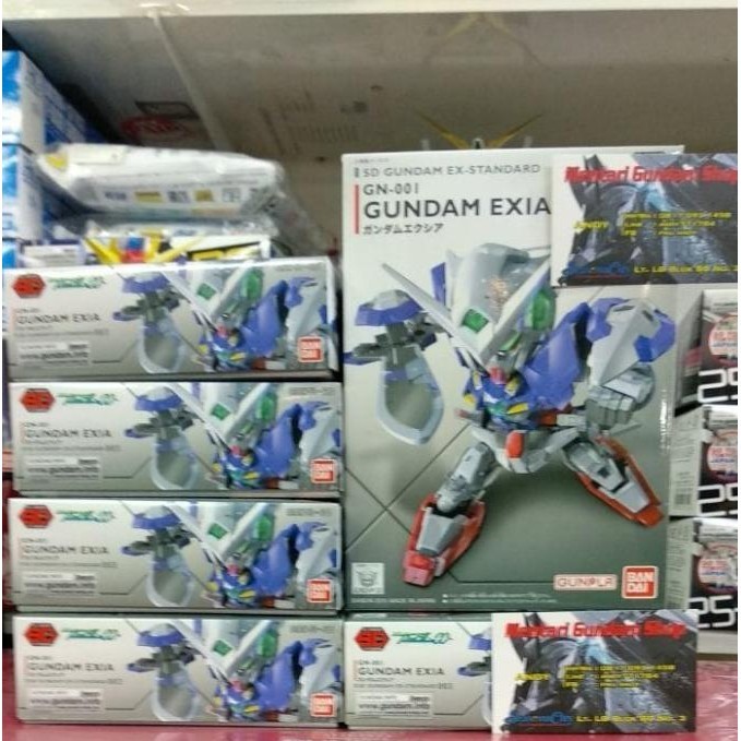 SDEX Standard Gundam Exia / SD Exia