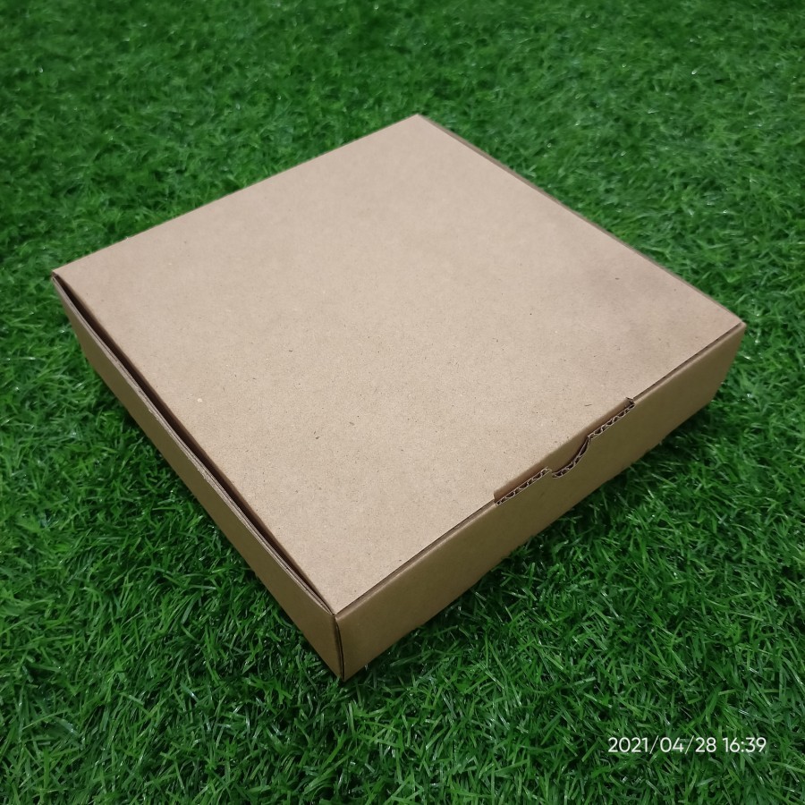 

Kardus / Karton / Box Pizza / Box Diecut 20x20x5