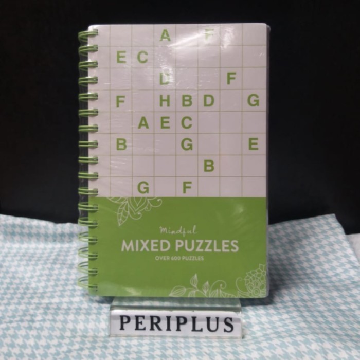 

Mindful 600 Mixed Puzzles Pastel Green - 9780655226109