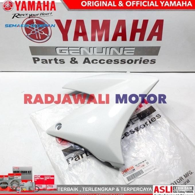Cover Sayap Depan Putih Vixion Old Asli Original Yamaha