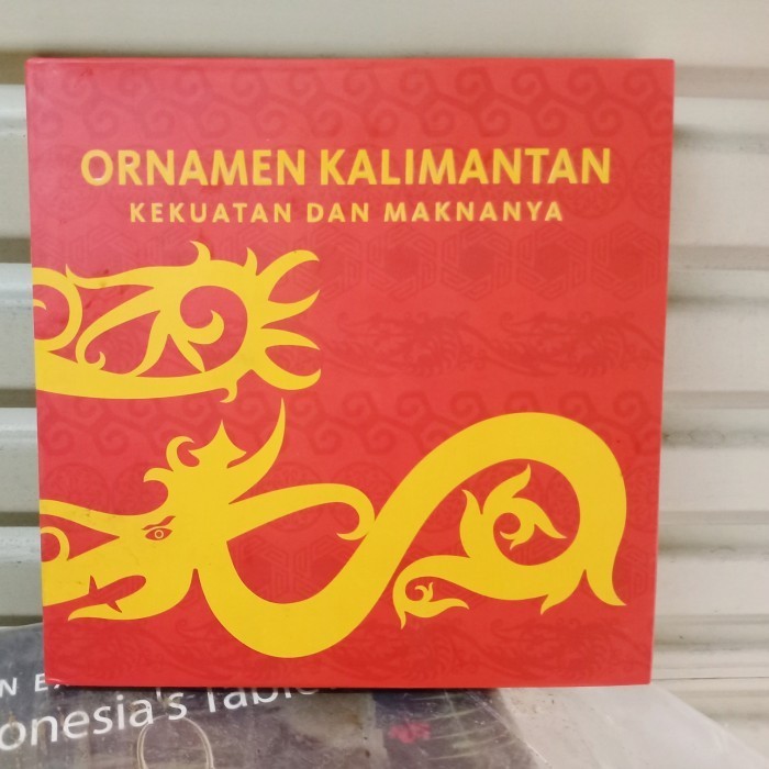 

Ornamen Kalimantan Kekuatan Dan Maknanya