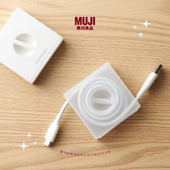 

MUJI POLYPROPYLENE CABLE CASE WITH STAND - CHARGER/EARPHONE ORGANIZER