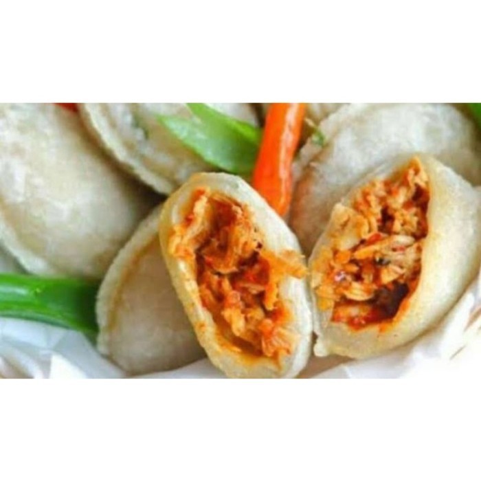 

Uinn - Cireng Mercon Frozen Isi Ayam Suwir Pedeess Batam /Frozen Food Home