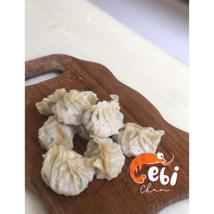 

Uinn - Gyoza/Dumpling Ayam Udang 1Kg/Pangsit Ayam Udang/Frozen Food Original