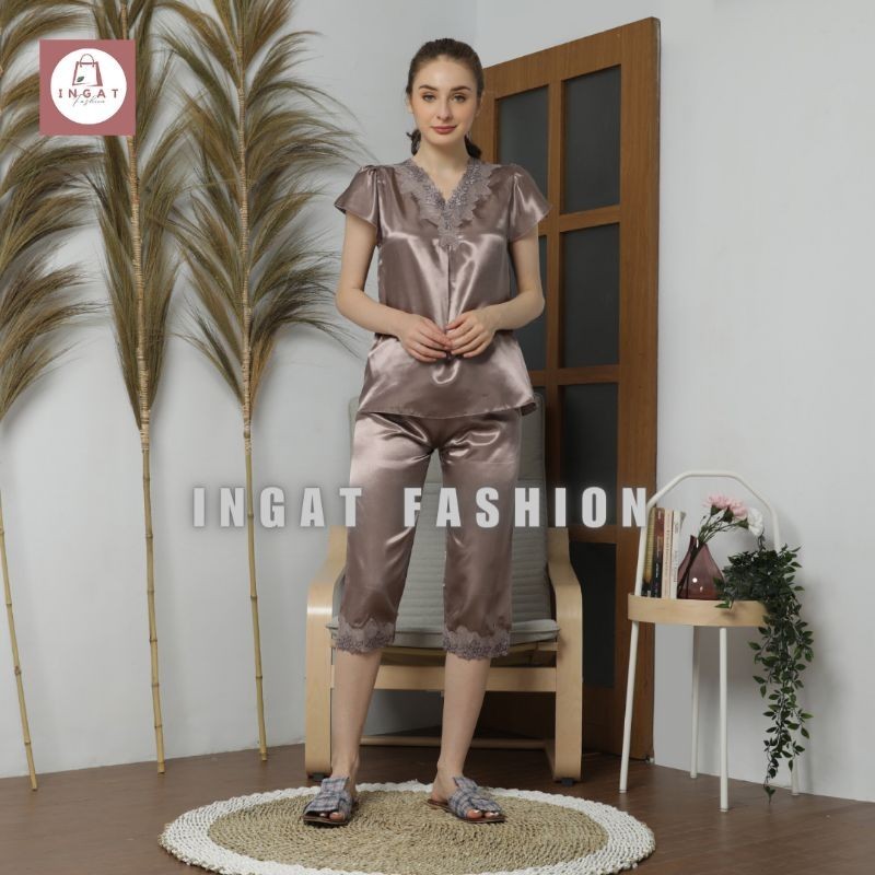 SETELAN PIYAMA 3/4 BAJU TIDUR WANITA DEWASA MODEL BROKAT BAHAN SATIN-YJ 18