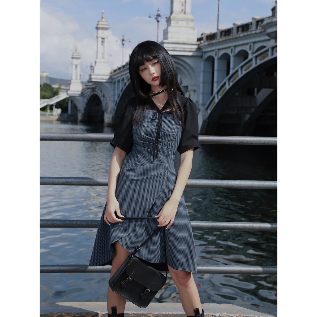 Plaid Dress Irregular Cinched Design Sense Figure Flattering Short Skirt