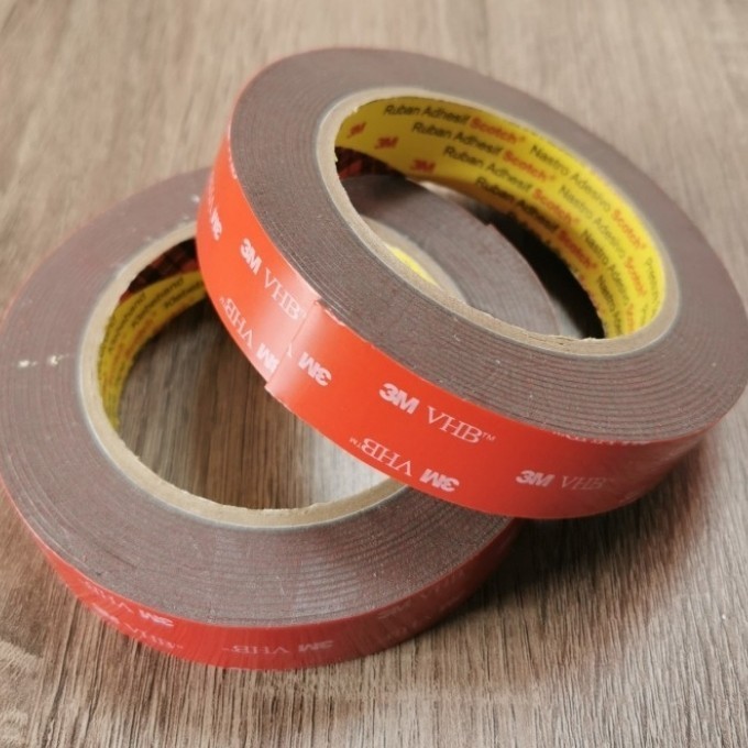 

JUAL 3m double tape vhb 24mmx4,5M Lem Super Kuat Lem Talang air Mobil