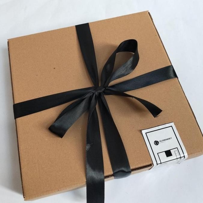 

Hampers Cowok | Hampers Ulang Tahun | Hampers Lebaran | Kado Ulang Chomolla