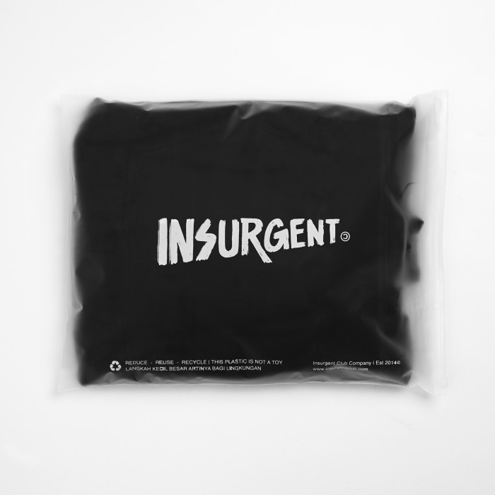 Insurgent Club - Embrace Chaos Crewneck Black