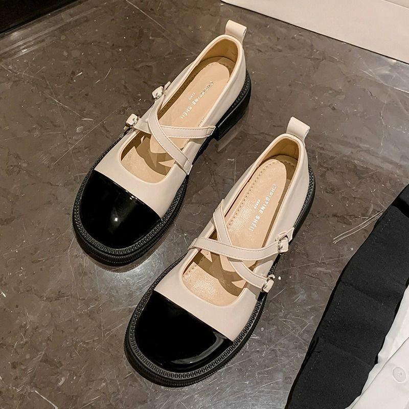 New Chanel Style Leather Shoes Women's French Shoes