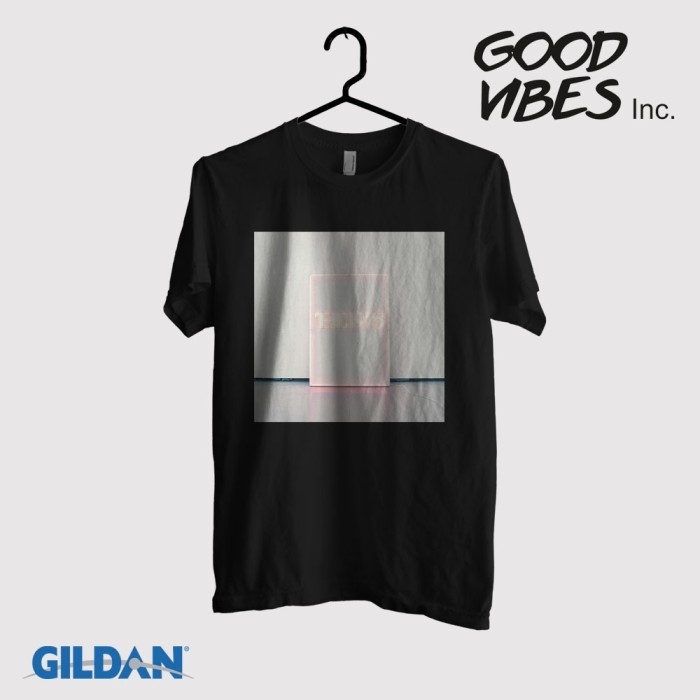Kaos Band The 1975 Original Gildan - Album Artwork